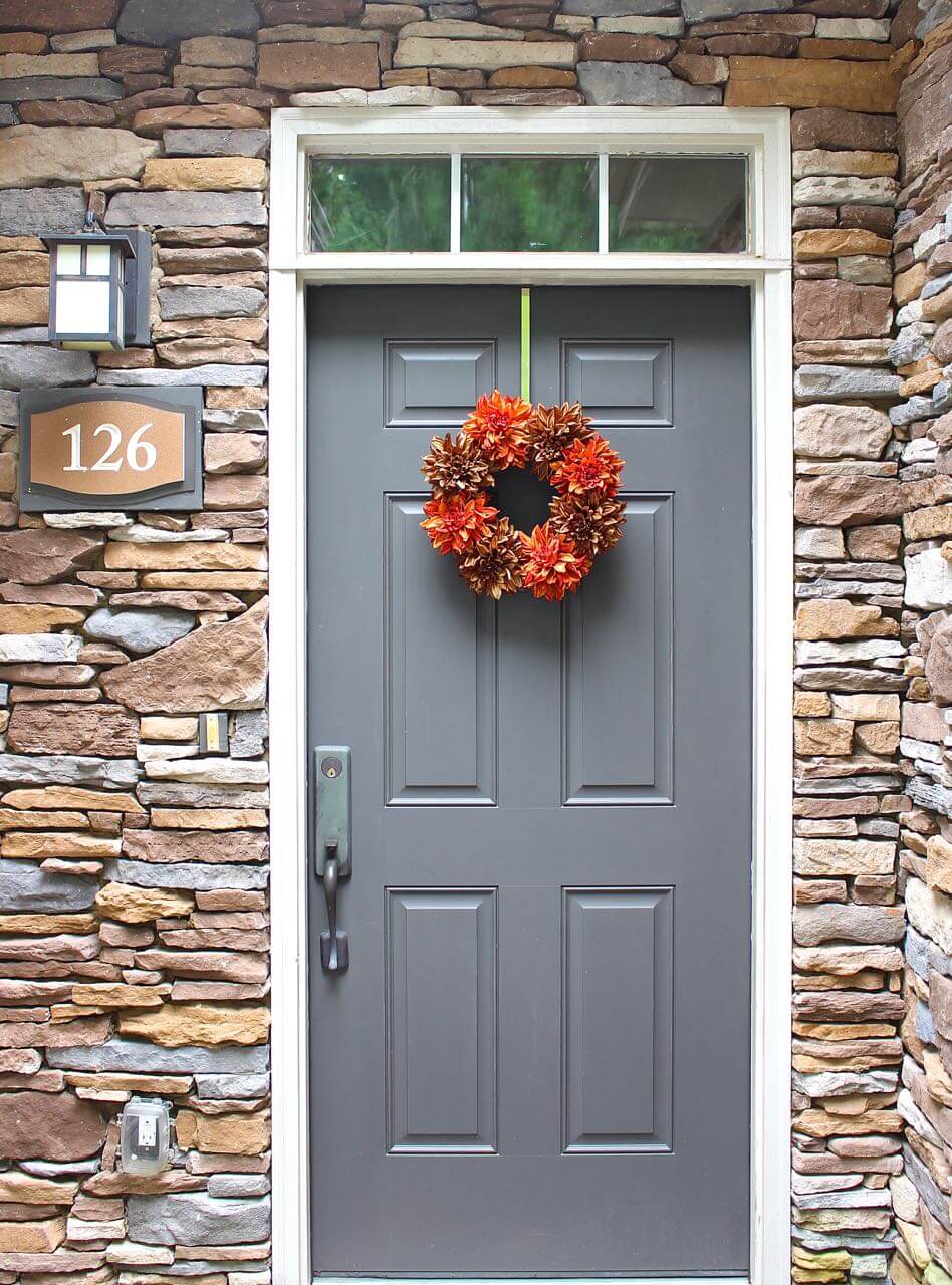 Simple Yet Spectacular Fall Bloom Wreath