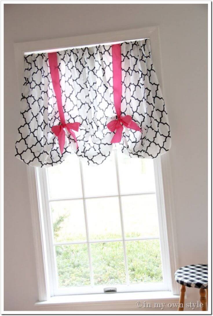 Tie Up Quatrefoil With Bold Bright Bows