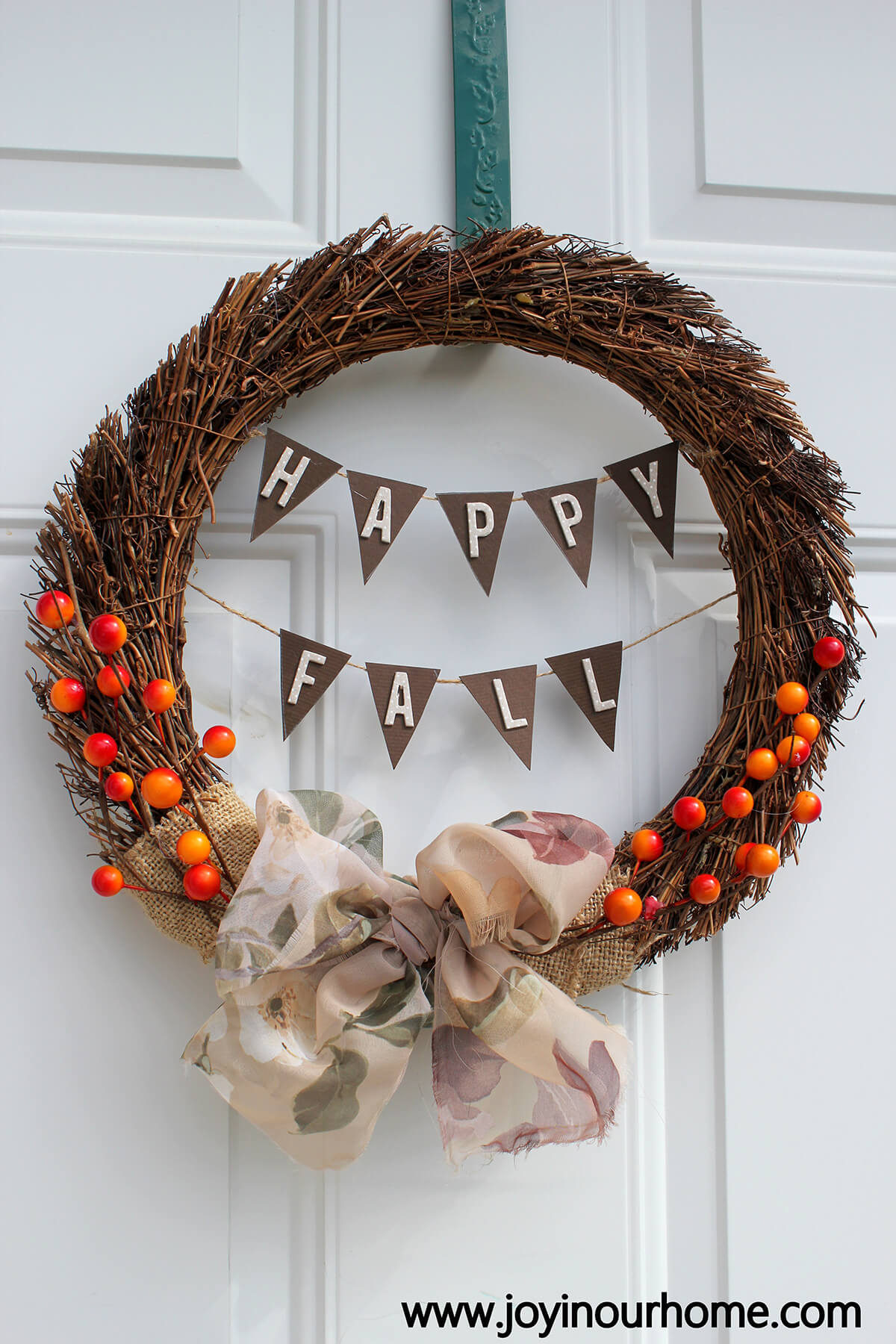 A Happy Fall Wreath Just for You