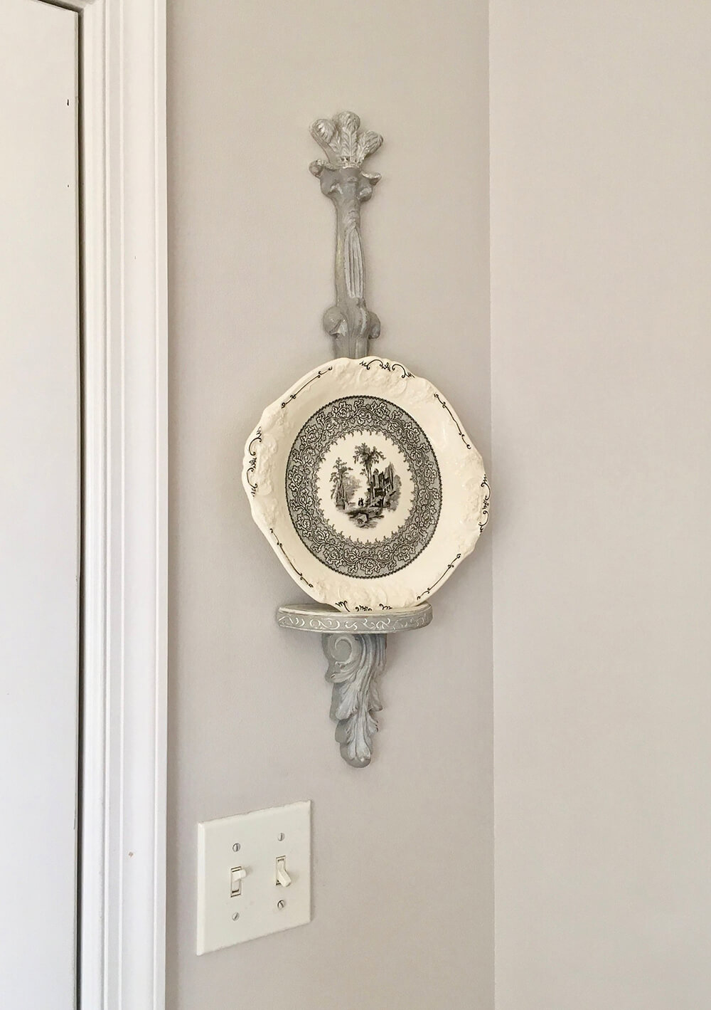Vintage Plate Holder with Silver Paint
