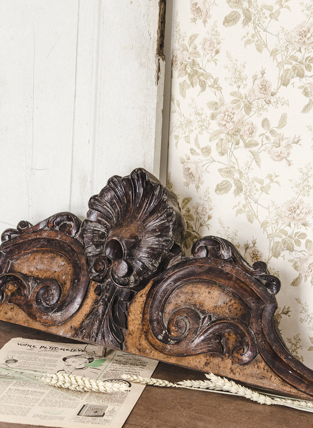 Vintage Mantel Piece with Filigree