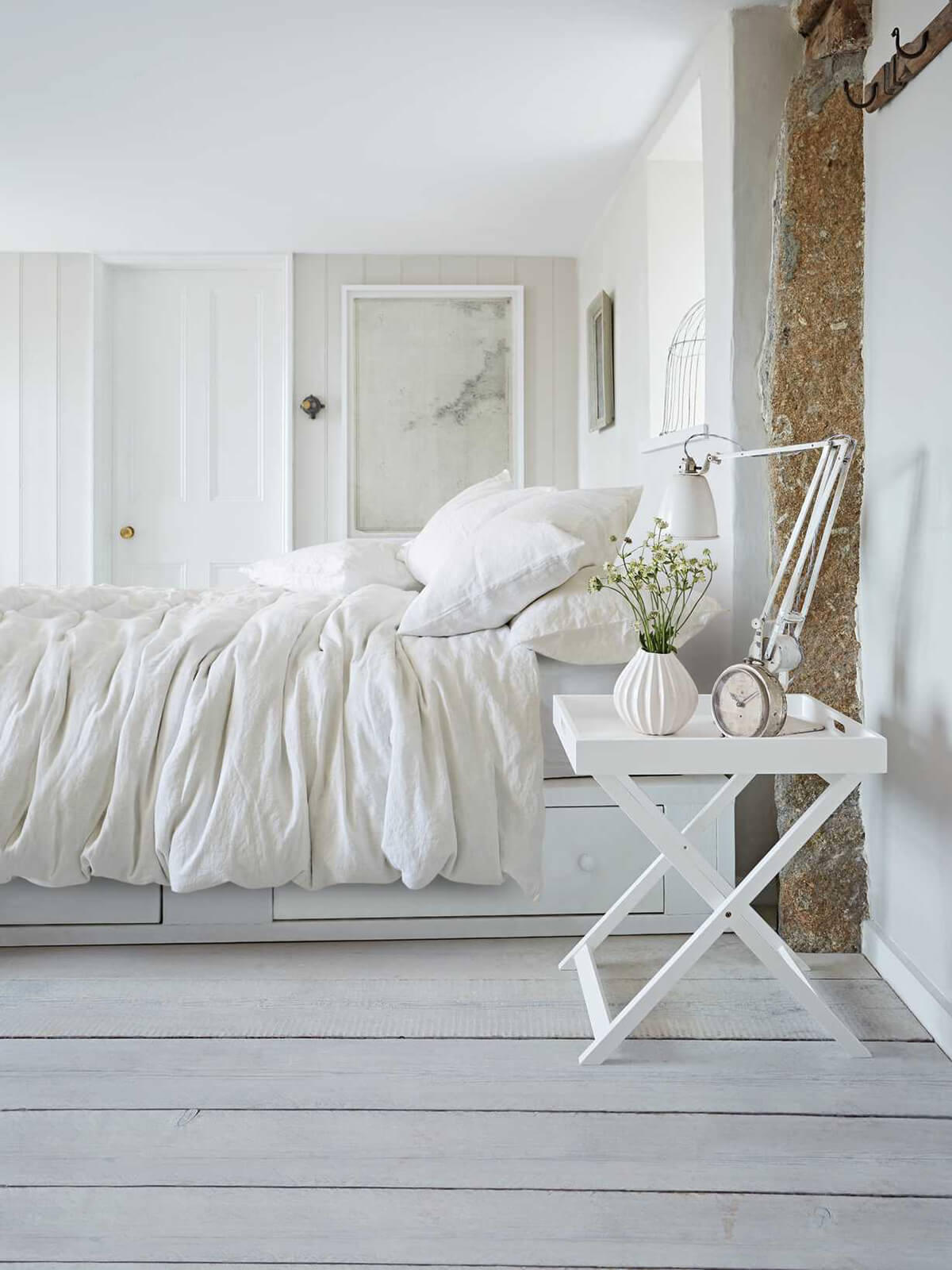 All White Linen Bed Set