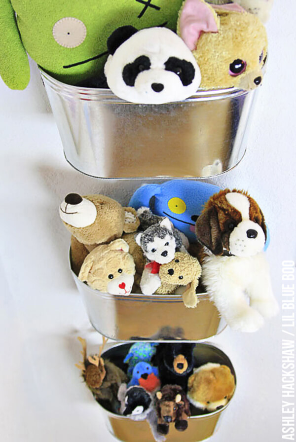 creative ways to store stuffed animals