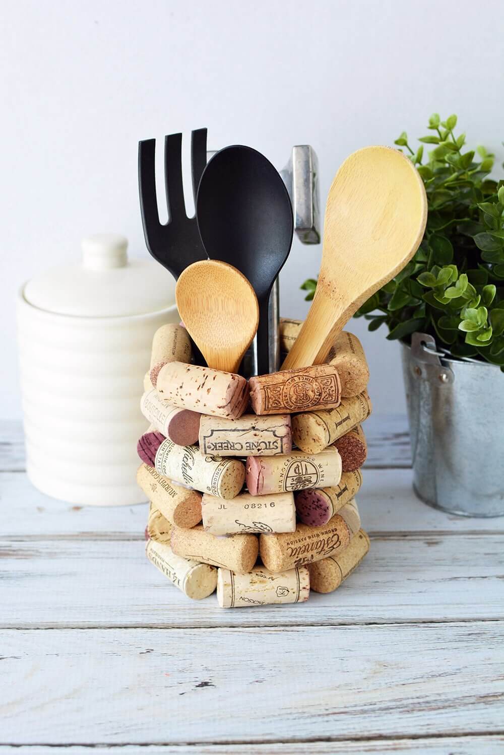 Kitchen Tools Holders Never Looked So Good