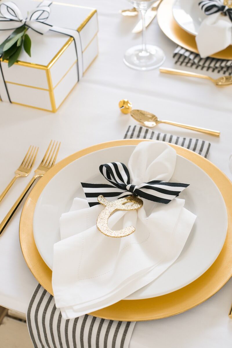 Chic Gold Place Settings for the Holiday