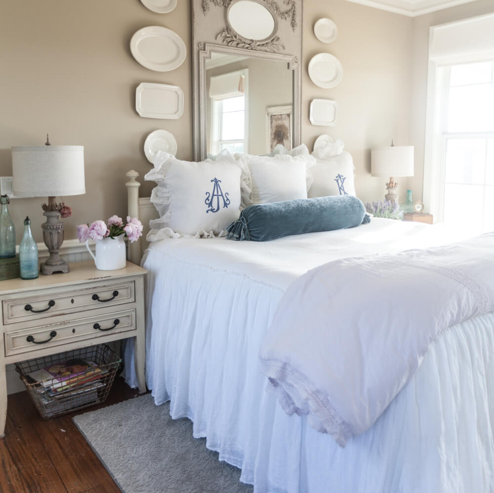 10 Cozy Bedroom Ideas - Hative