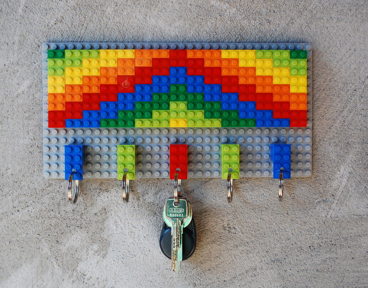 Colorful Key Rack Made from Building Blocks