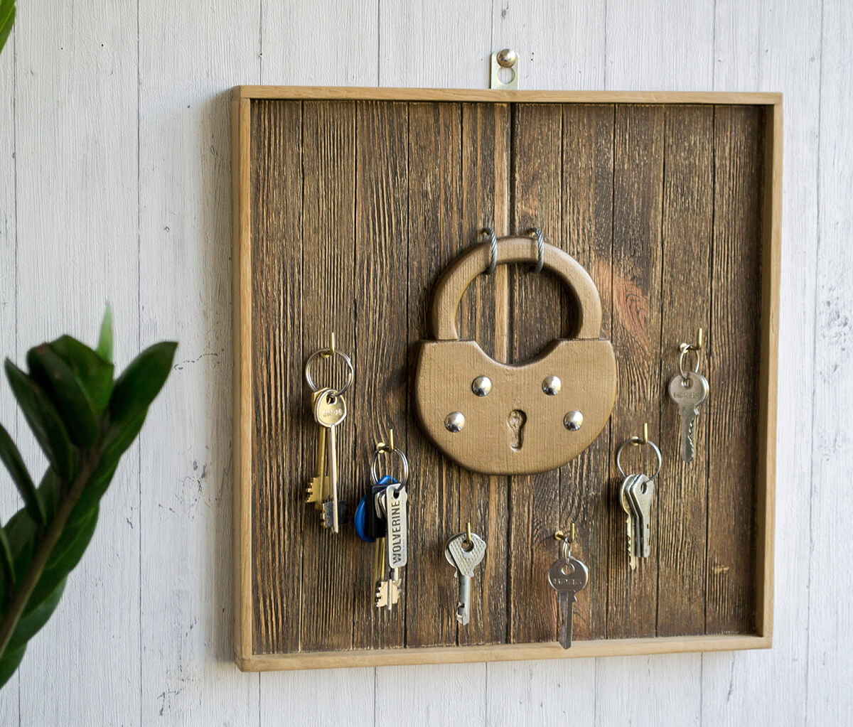 Antique Lock to Organize Your Keys