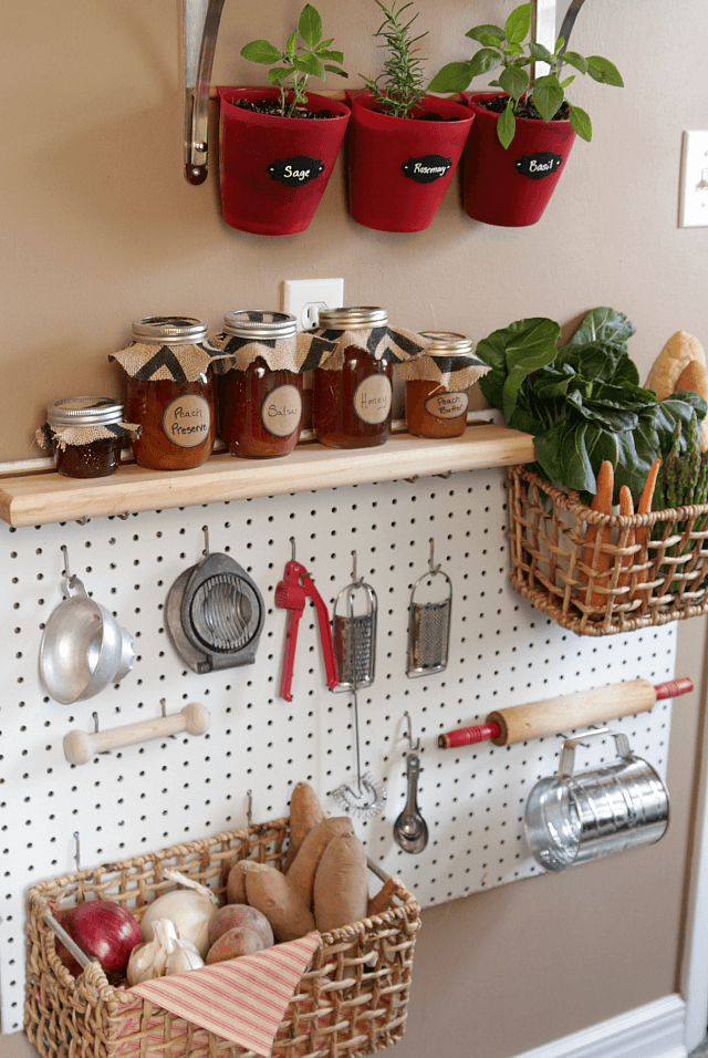 DIY Pegboard