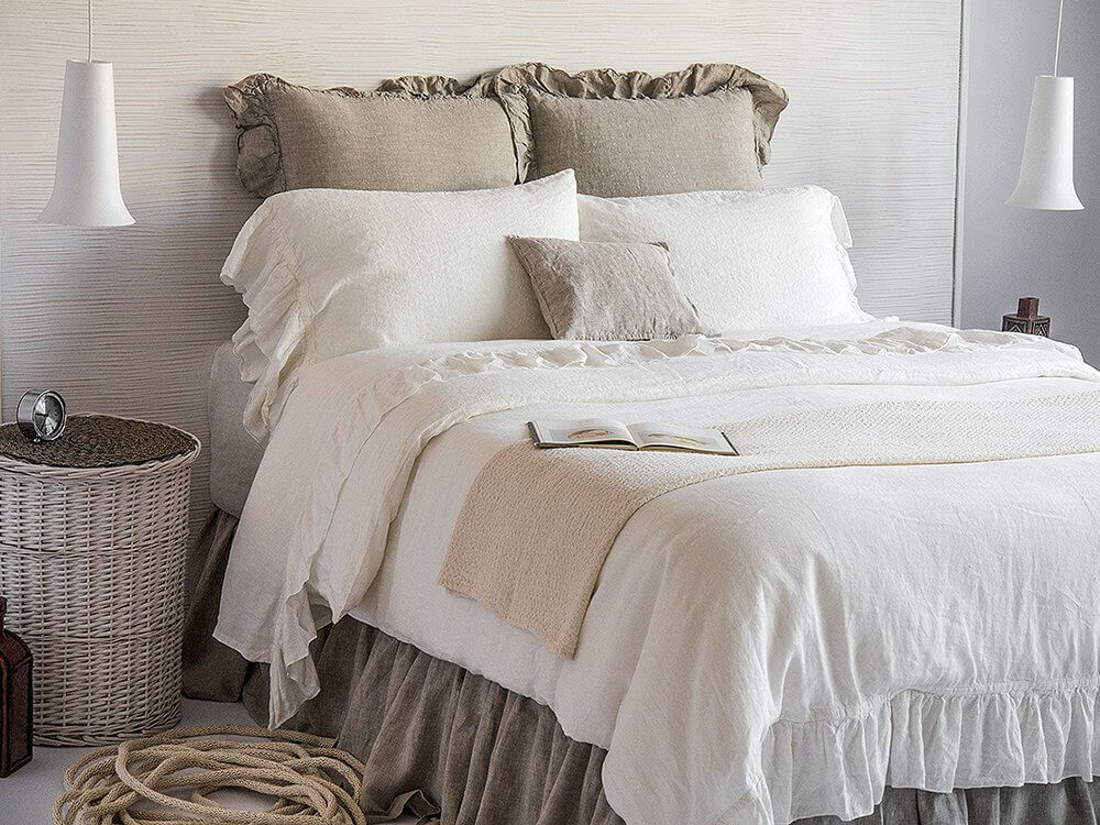 Pretty and Delicate Vintage French Style Duvet