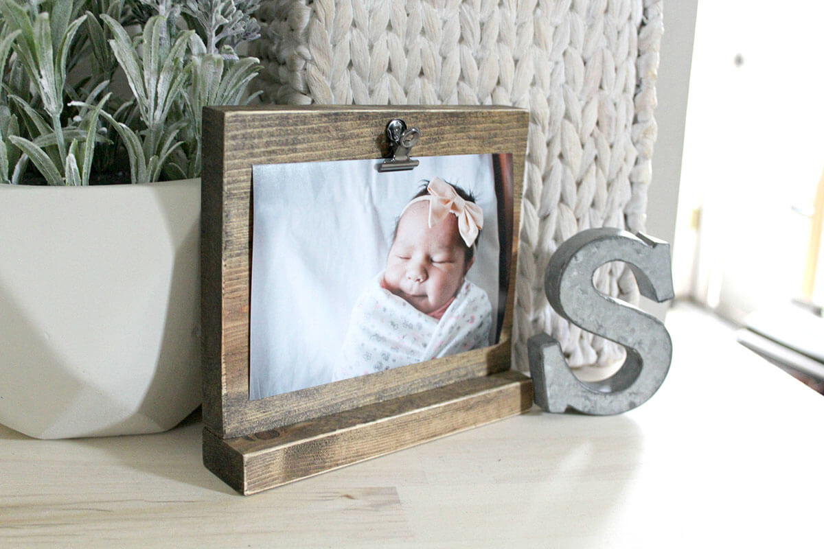Freestanding Clip on Wooden Photo Display