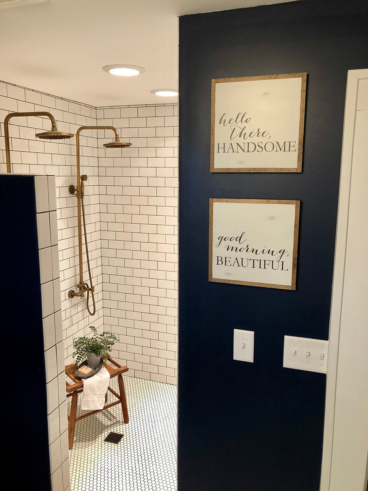 35 Best Bathrooms Sign Ideas And Designs For 2020