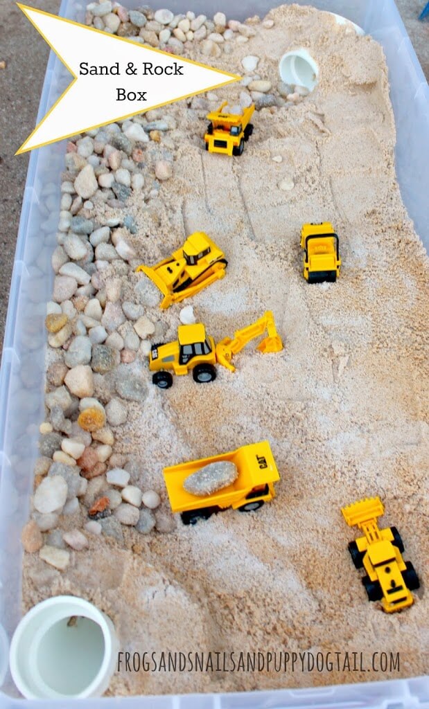 outdoor construction play