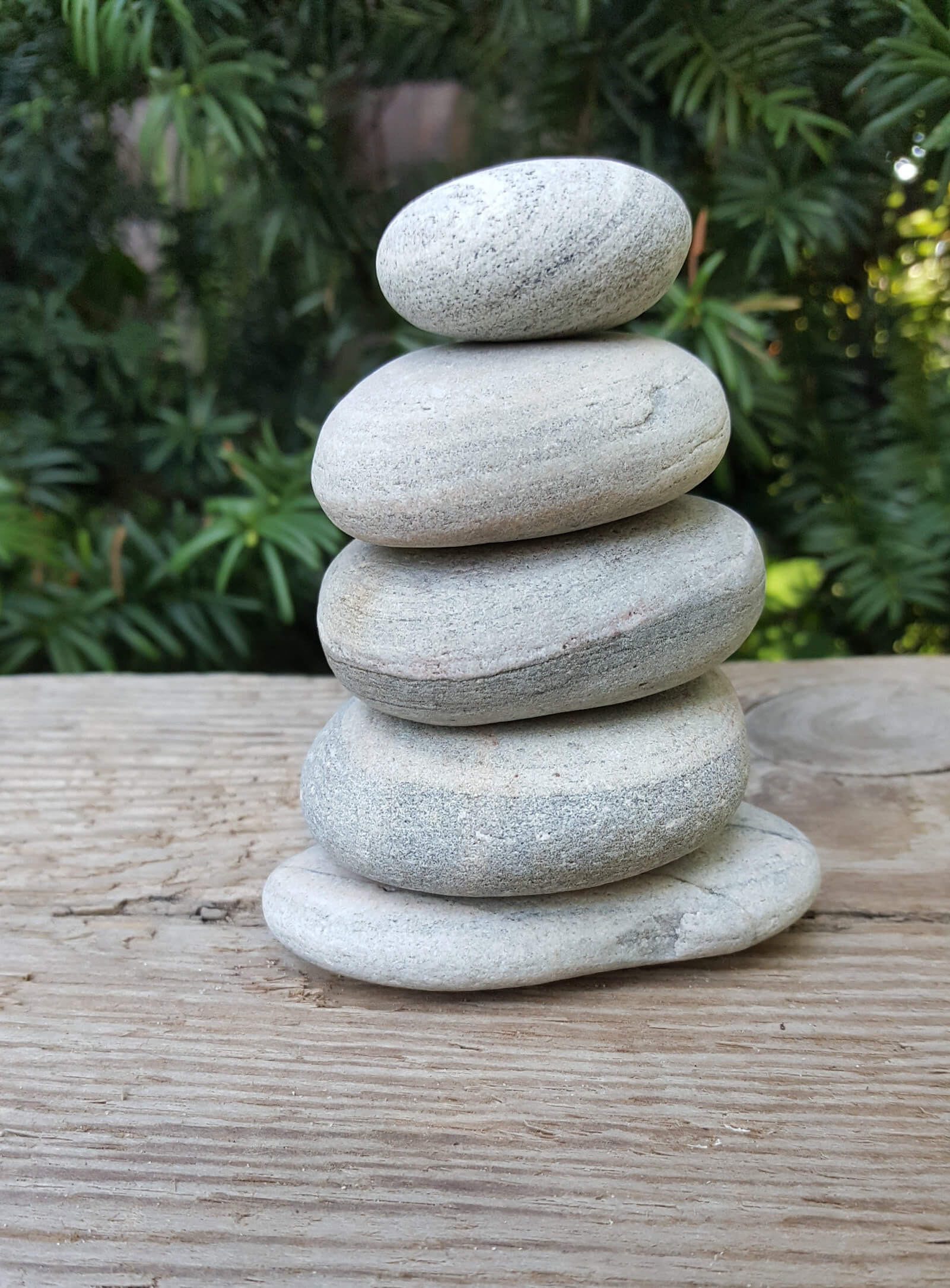 Peaceful Zen Garden River Stone Feature