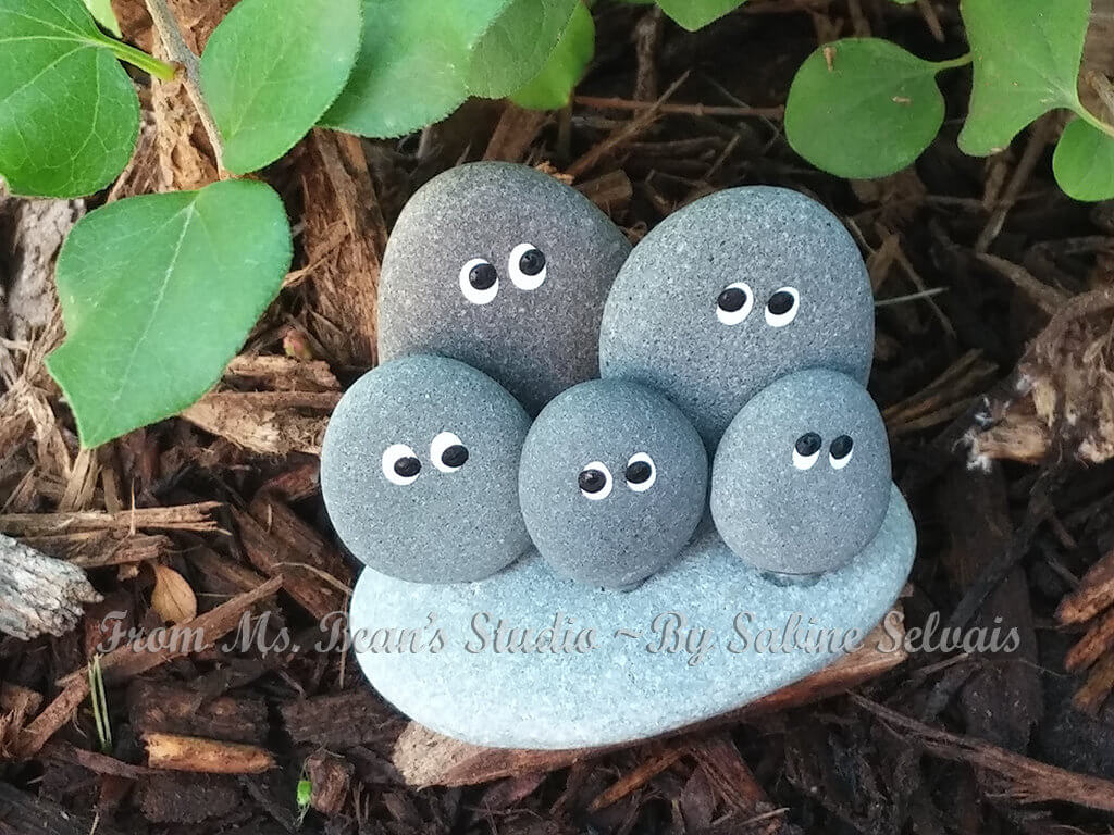 Cute Rock Family for Your Garden