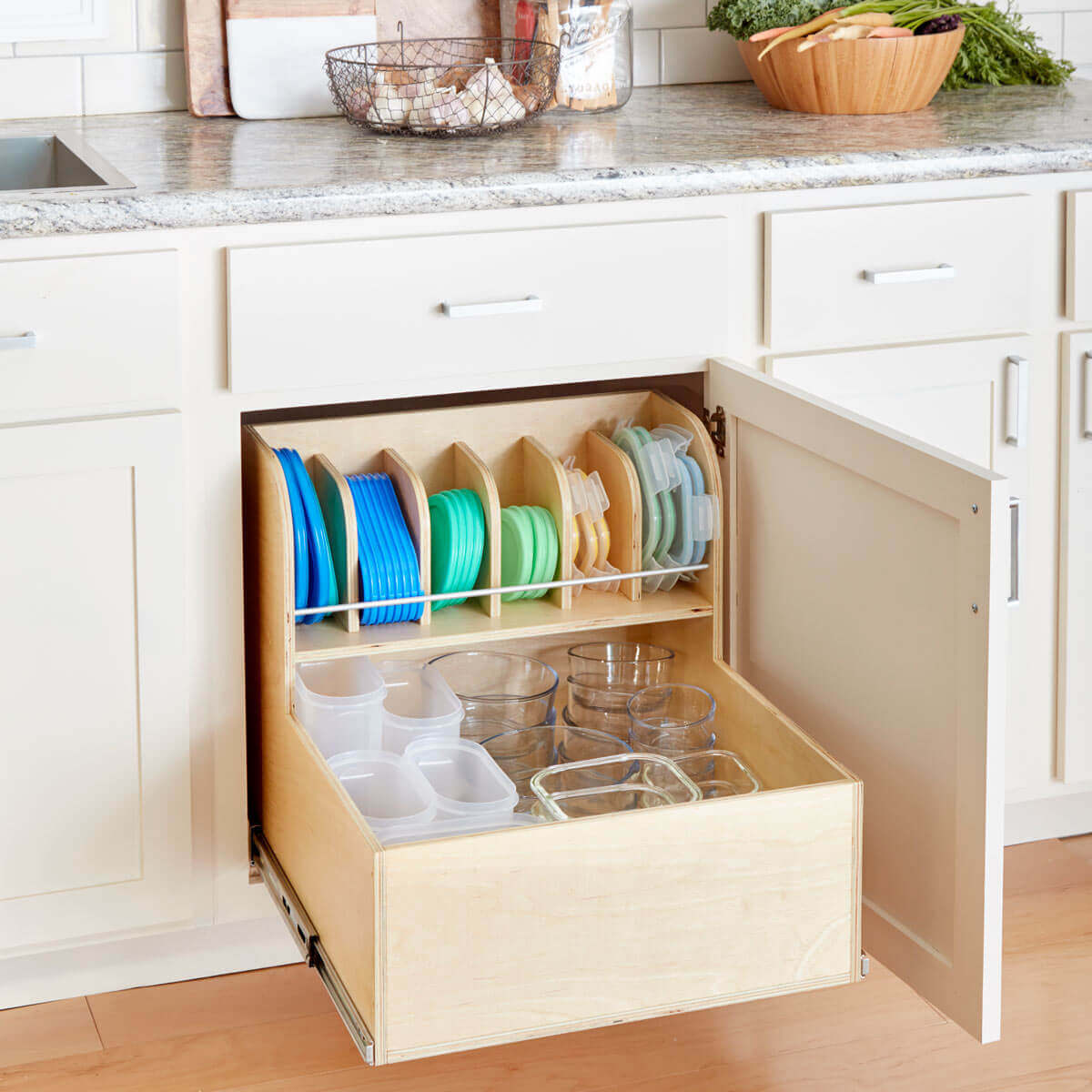 Using Organizers Better Utilizes Closets and Cupboards