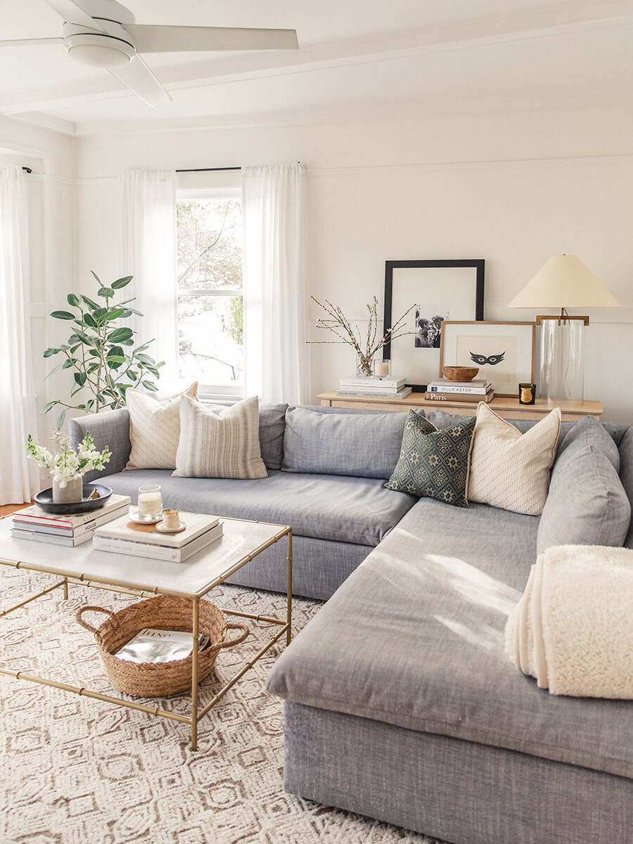 Cozy And Inviting With A Corner Couch Homebnc