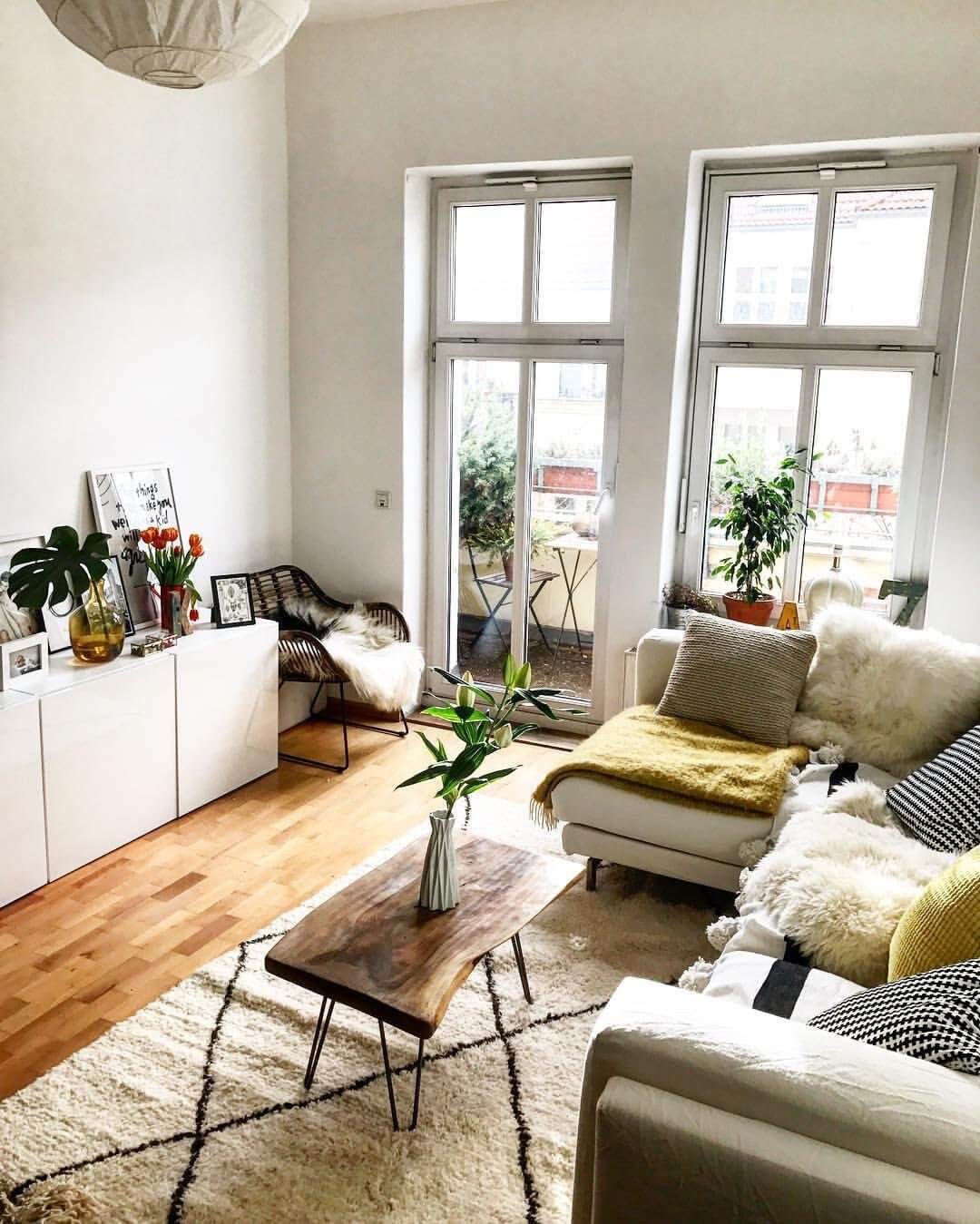 20 Best Small Apartment Living Room Decor and Design Ideas for 2020