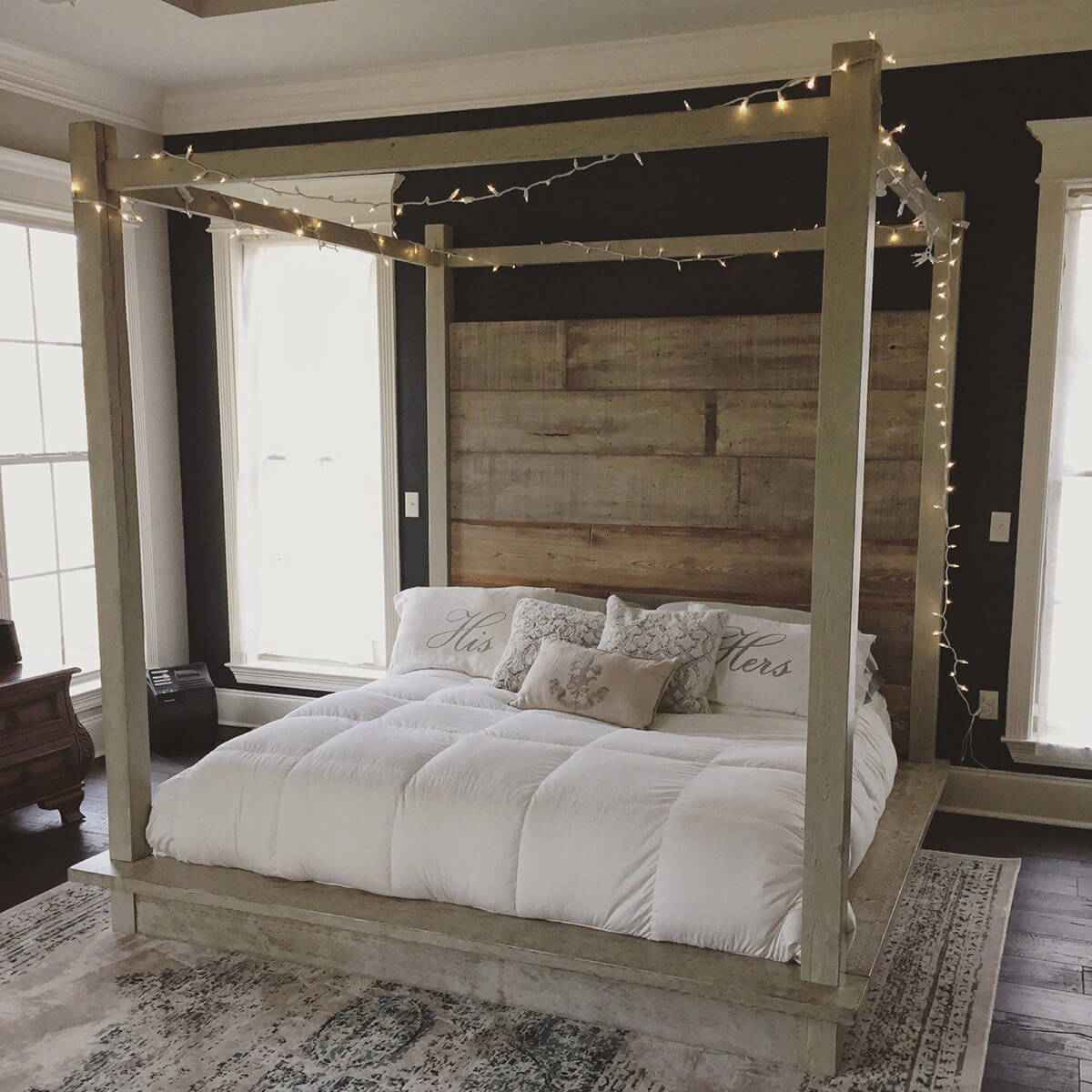 four poster bed fairy lights