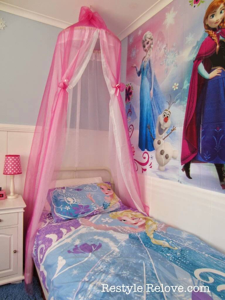 diy canopy bed for girl