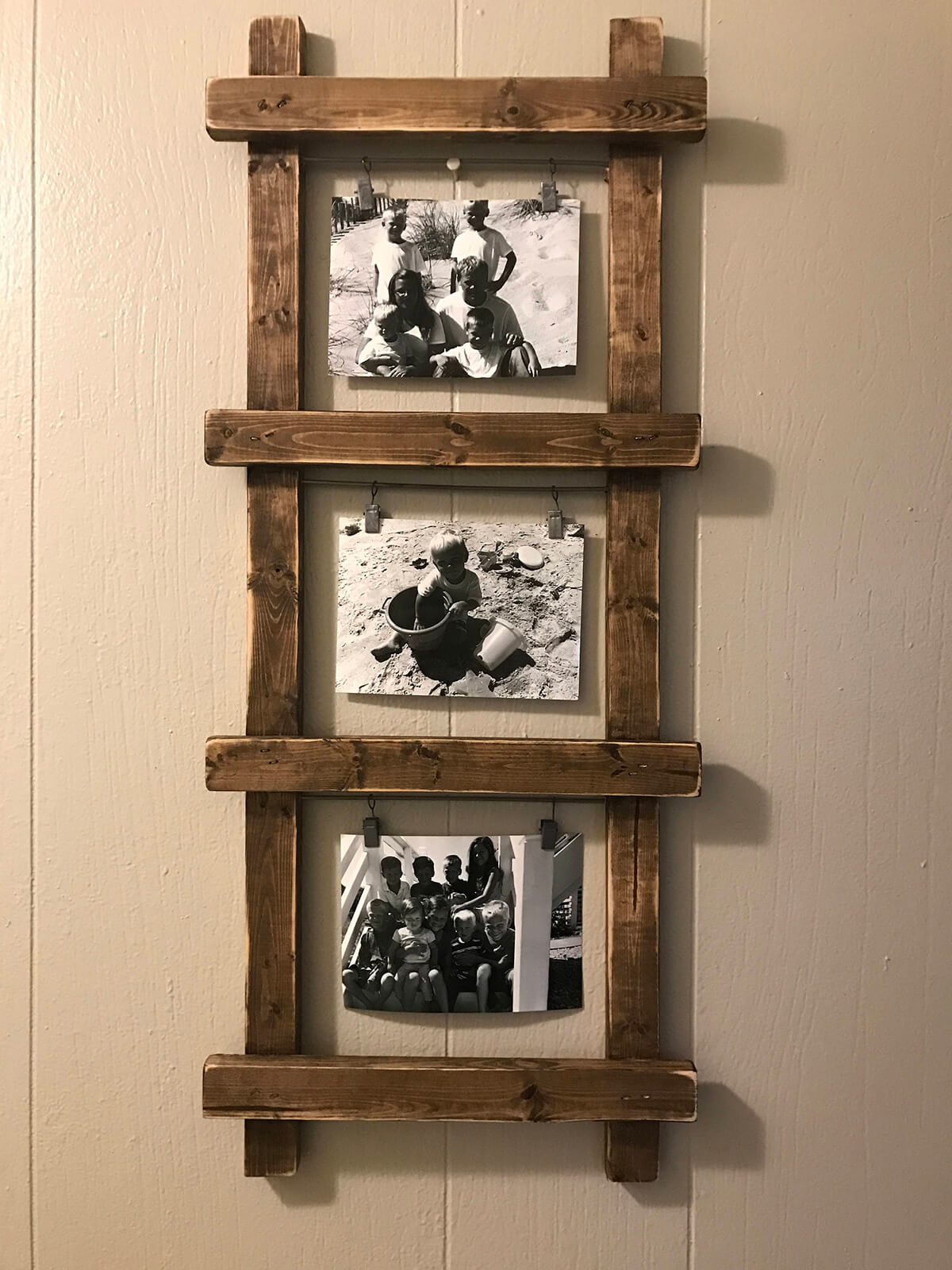 Simple and Sweet Wooden Ladder Frame