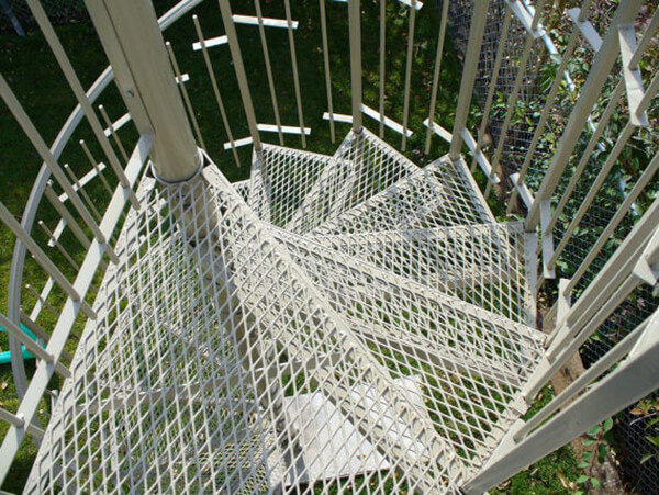Outdoor Metal Industrial Circular Stair Design
