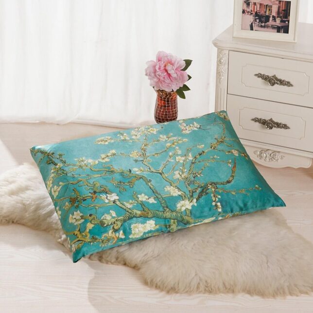 24 Best Silk Pillowcase Ideas and Designs to Buy in 2021