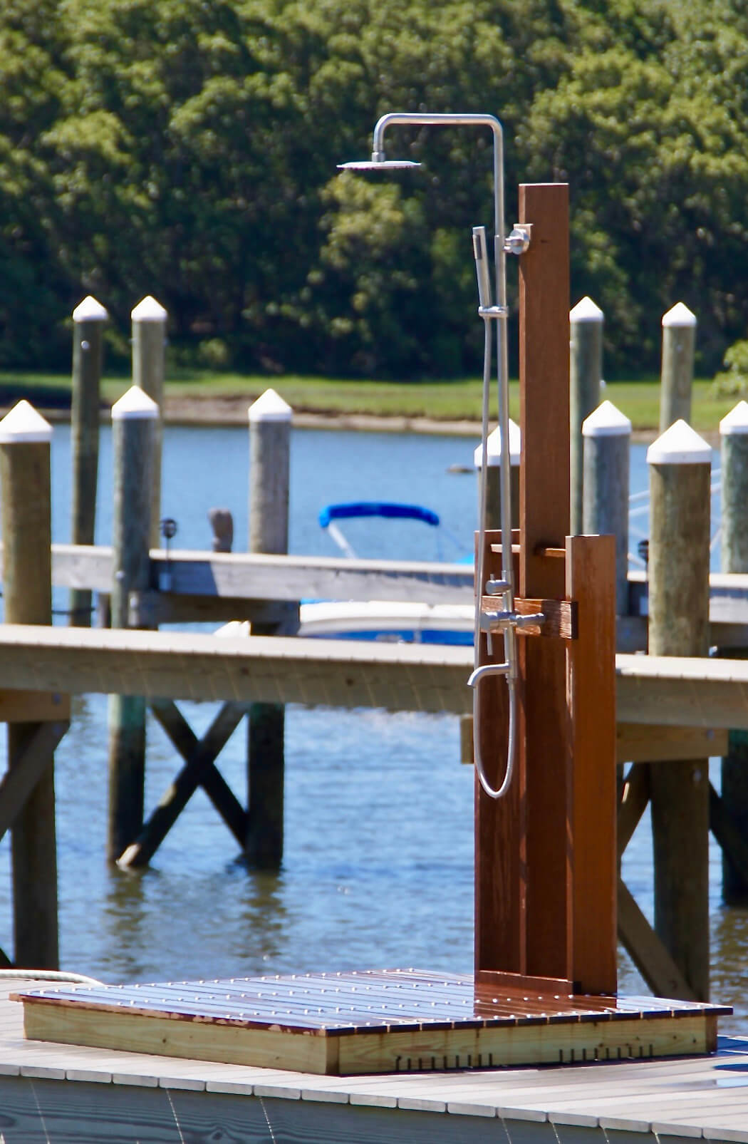 Sleek and Simple Wooden Outdoor Shower