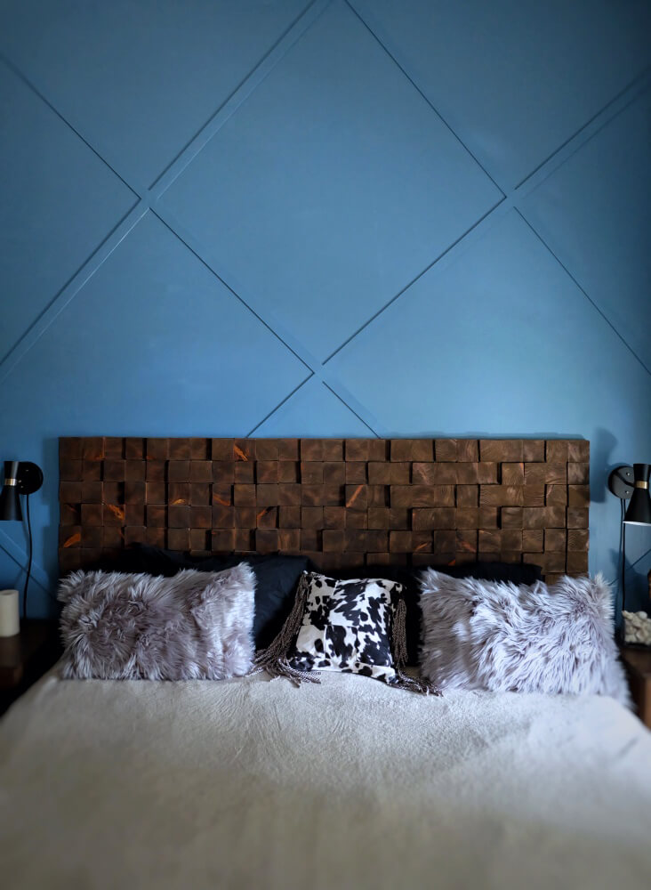 Diamond Patterned Accent Wall with Texture