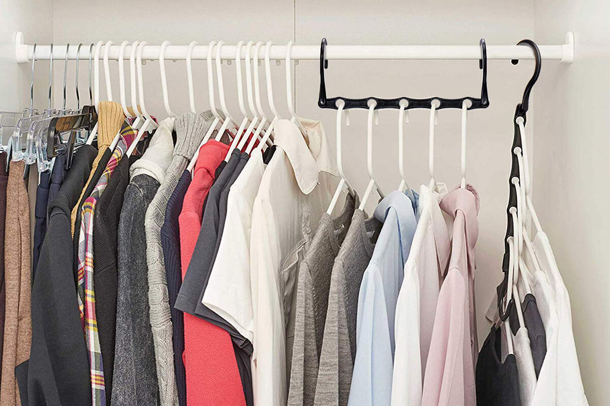 Multi-Use Five-Hole Clothing Hanger