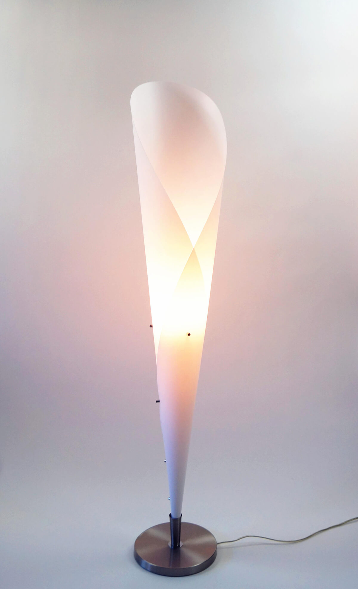 Exquisite Modern Lamp with Tall Petal-Like Lampshade