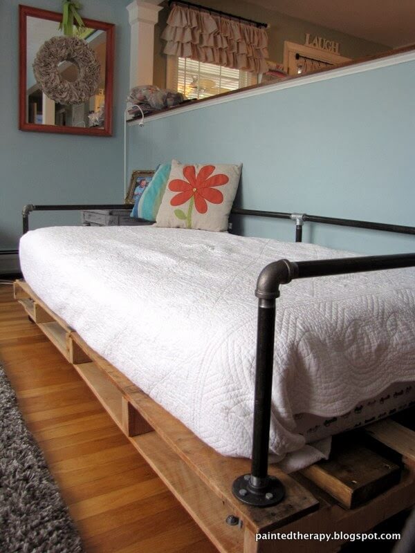 20 Best Diy Pallet Bed Frame Ideas To, Wood Crates For Bed Frame