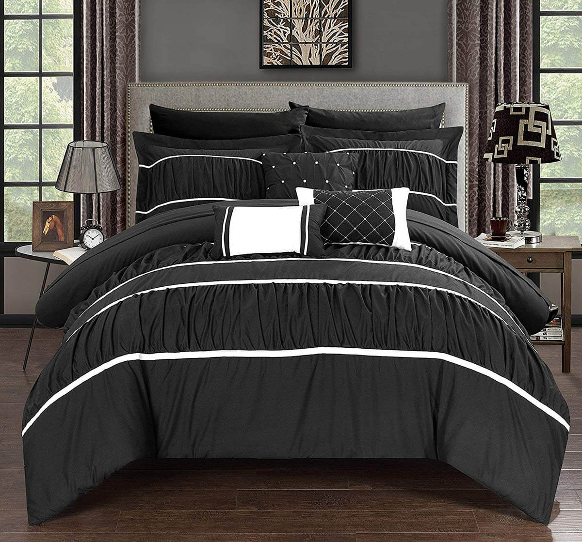 22 Best Black Bedroom Ideas And Designs For 2020