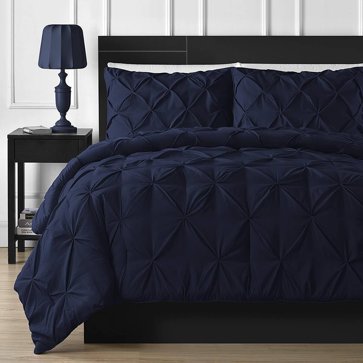 Positively Classic Style Bedding in Sumptuous Navy