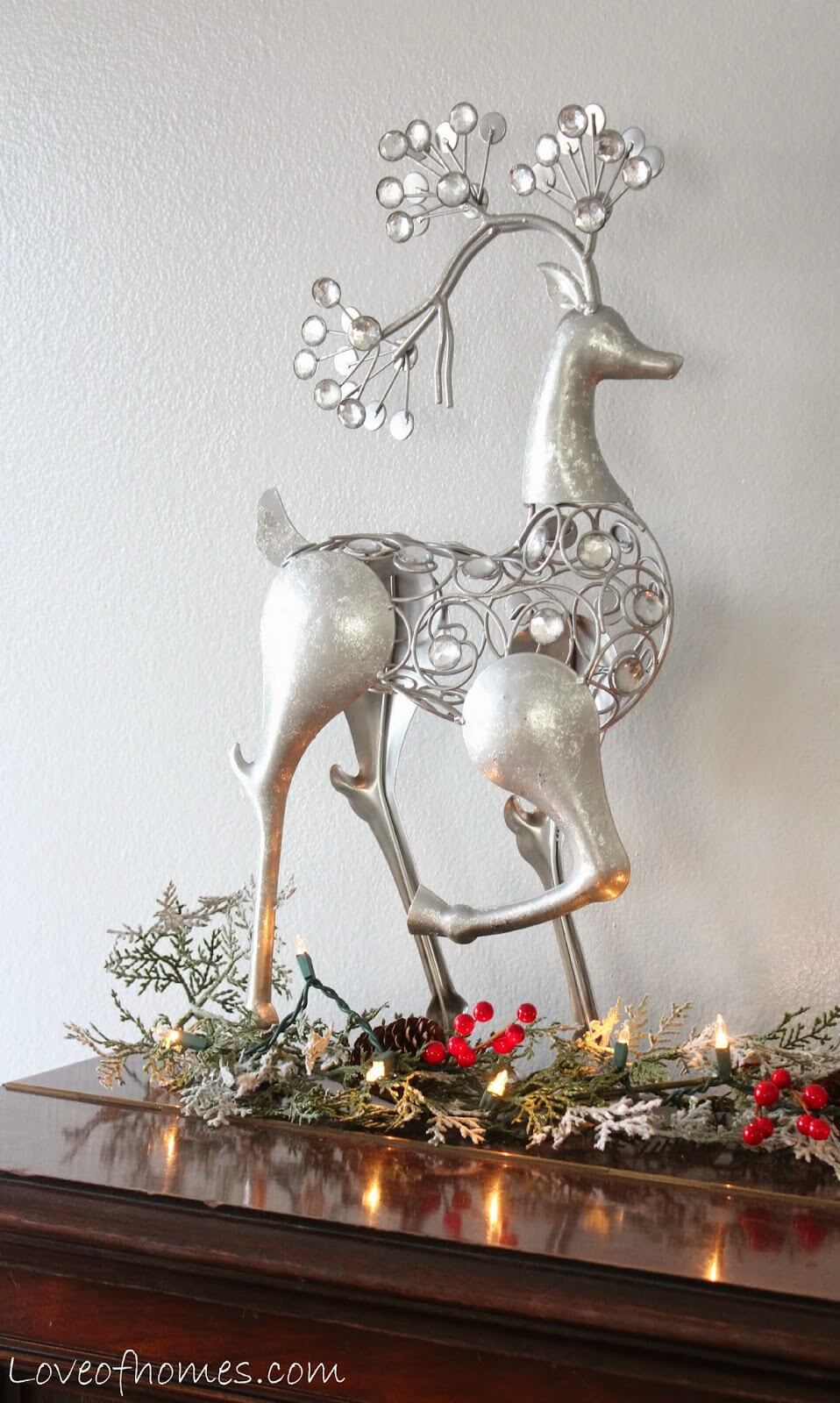 Delicate Silver Stag Figurine