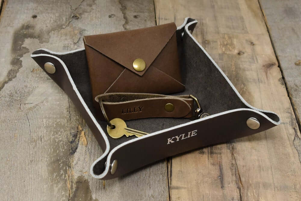 Elegant and Useful Personalized Leather Catchalls