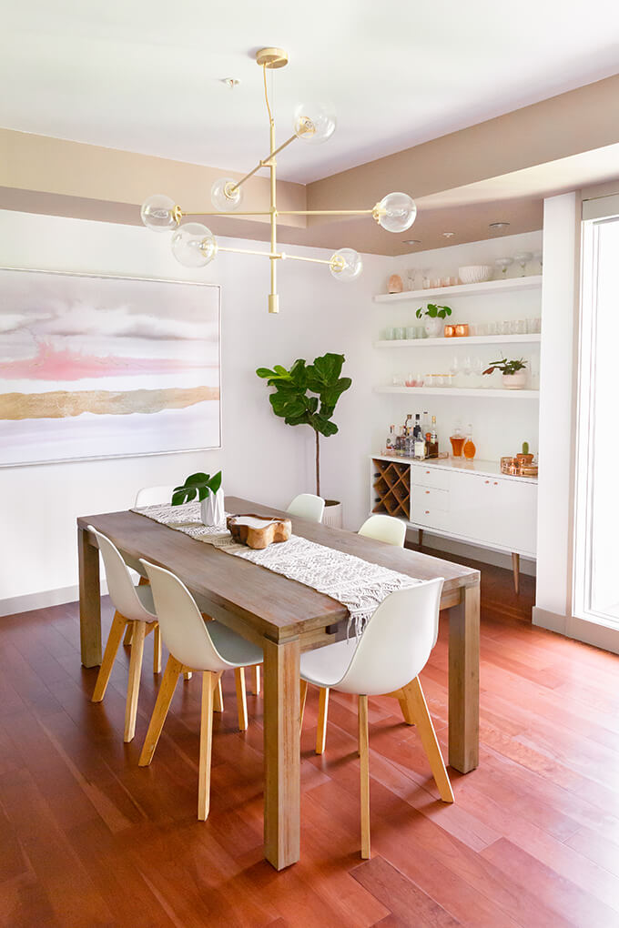 Sleek, Modern Dining Room with a Natural Twist