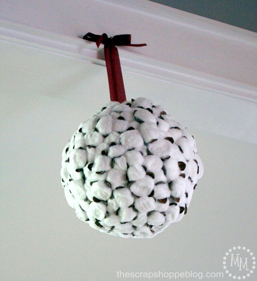 Mistletoe Style Hanging Cotton Craft