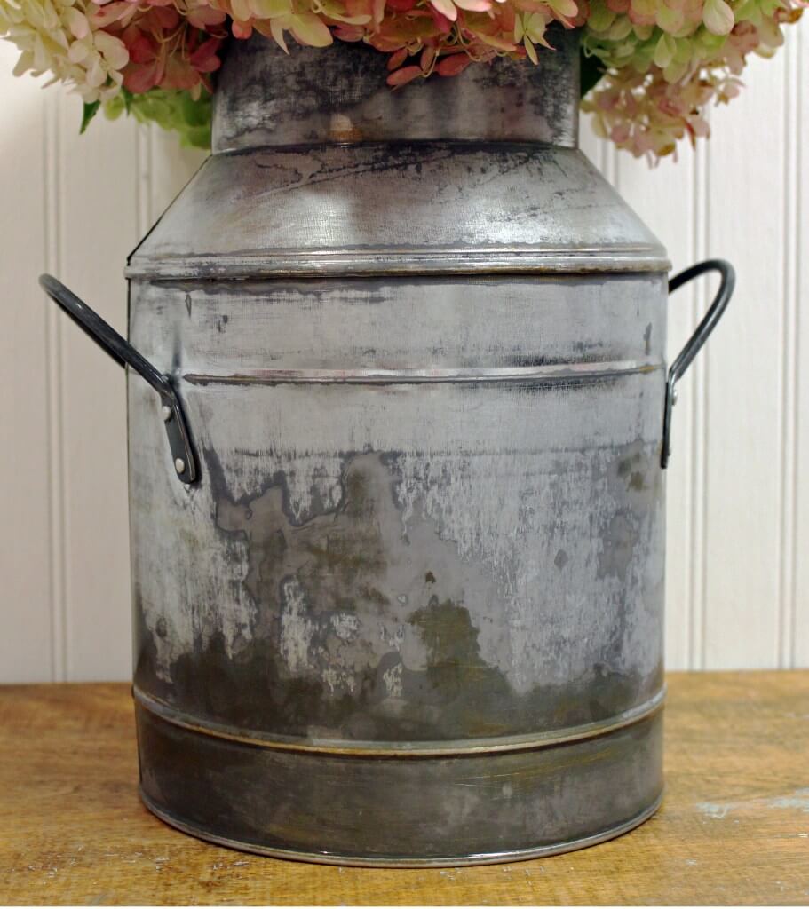 Wide-Bottomed Milk Can Bouquet Holder