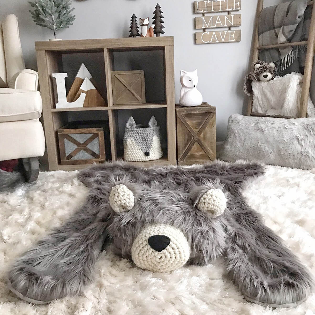 Cute Grizzly Bear Plush Rug