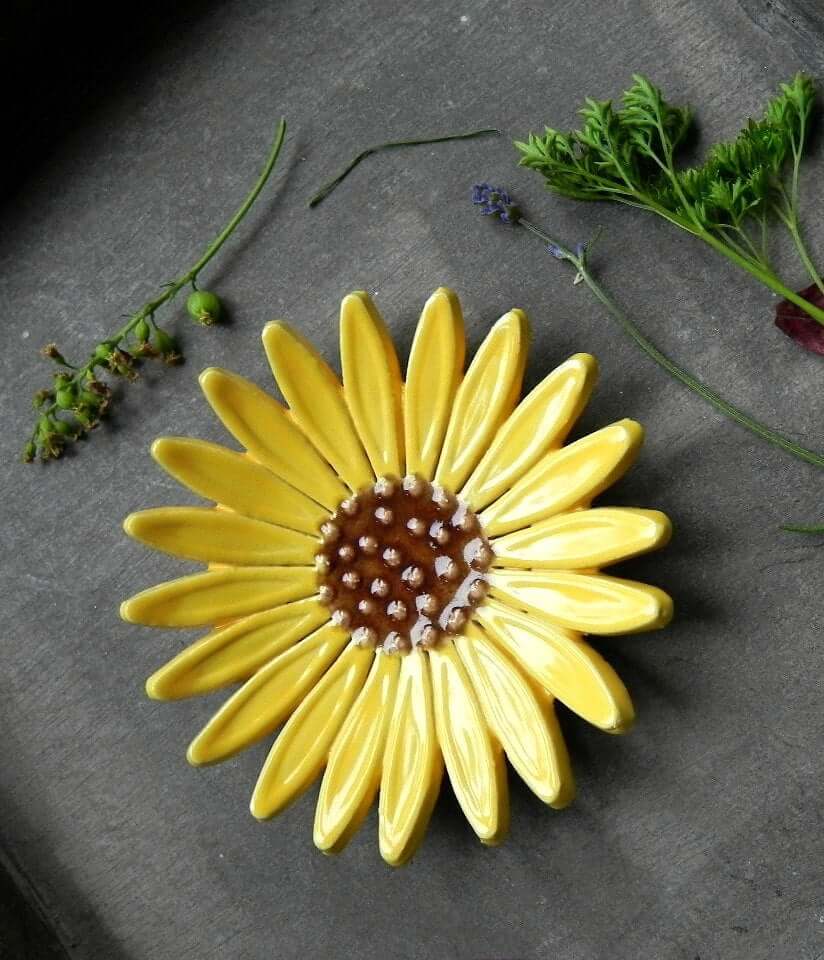 Adorable Ceramic Trinket Sunflower Dish