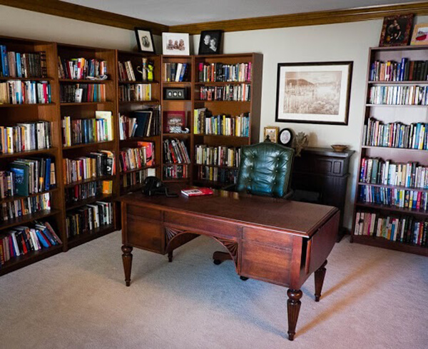 Traditional Home Office and Library