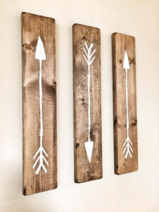 50 Best DIY Pallet Signs (Ideas and Designs) for 2023