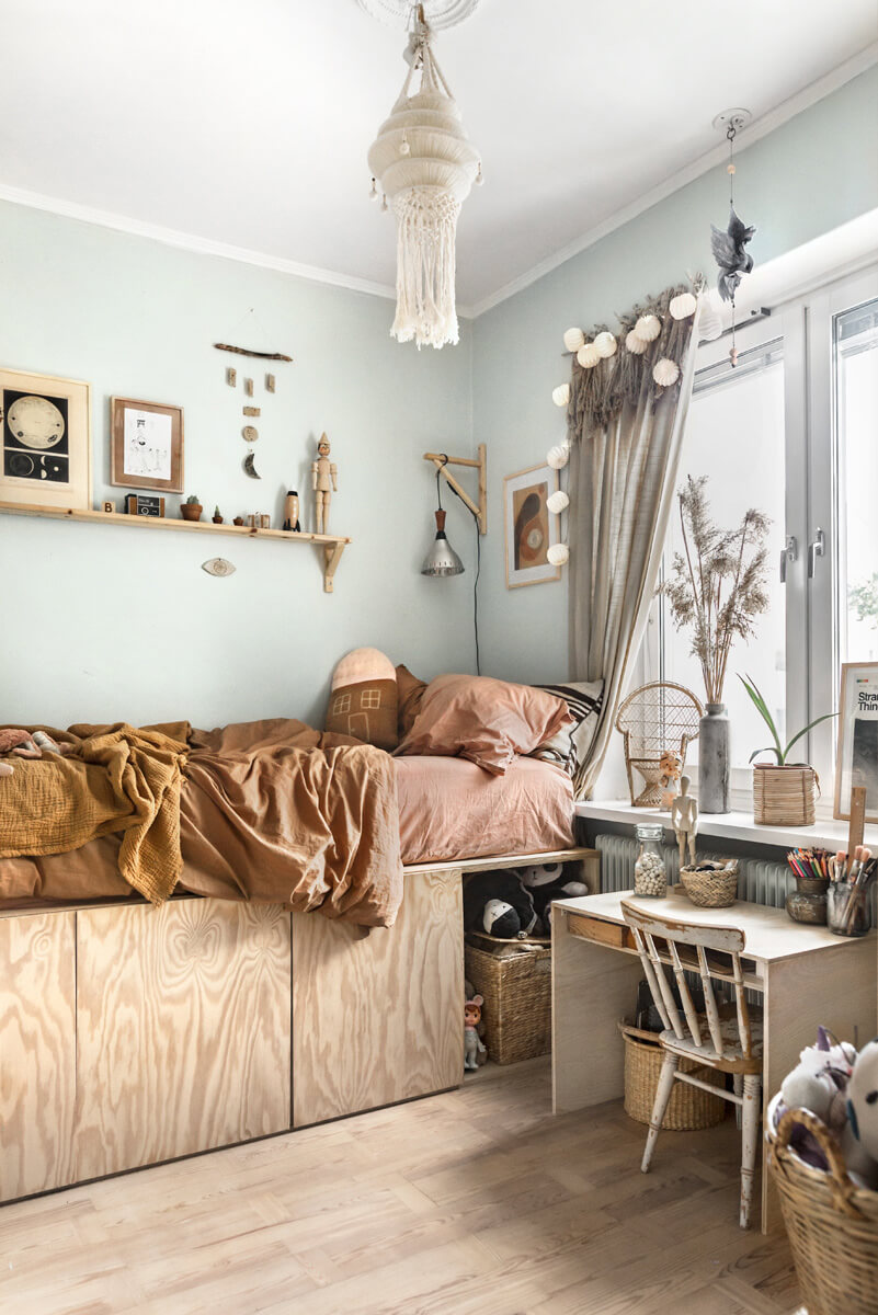 24 Best Bohemian Bedroom Decor Ideas To Spruce Up Your Space In 2020