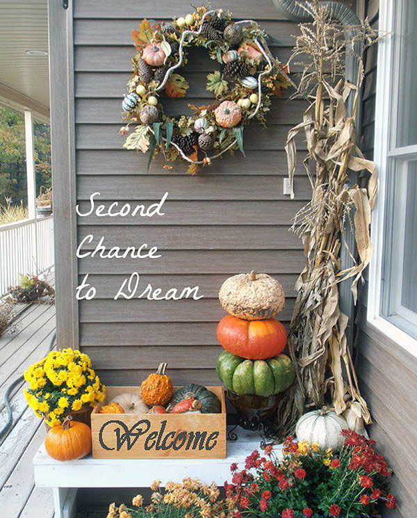 Leafy Pinecone, Pumpkin, and Gourd Autumn Wreath