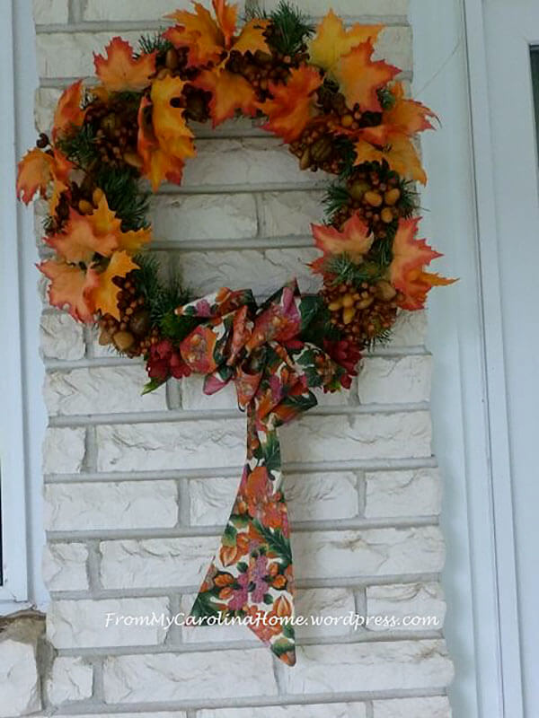 Falling Leaves Wreath with Leaf Lovin' Bow' Bow