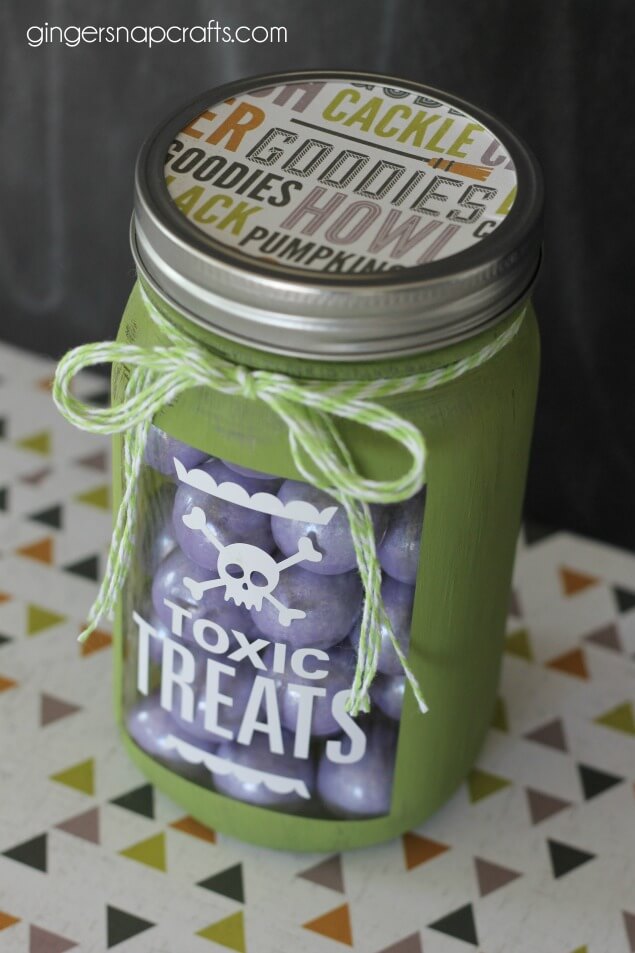 Perfect Mason Jar for Toxic Treats