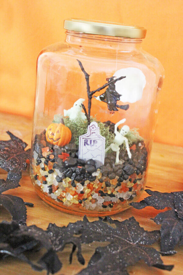Halloween Horror Glow-in-the-Dark Jar