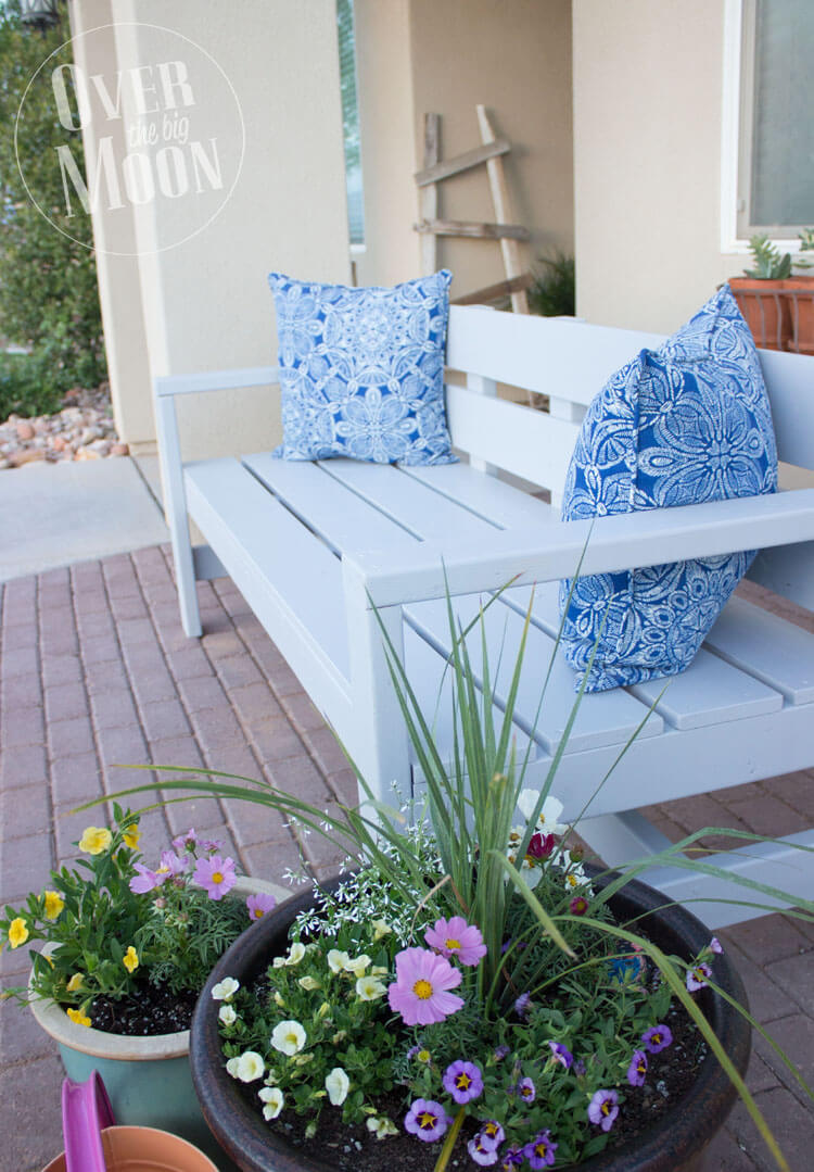 Classic Patio Bench for Two