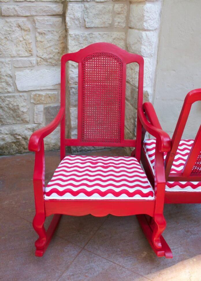 Colorful Used Cushioned Rocking Chairs